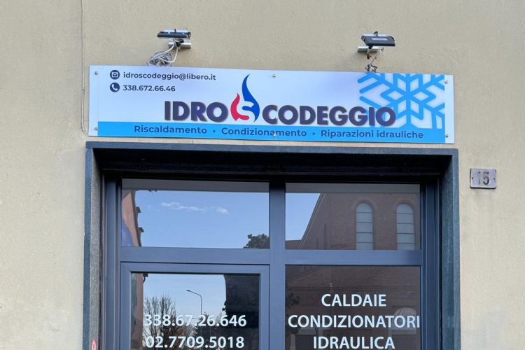 Impianti termoidraulici IDROSCODEGGIO IMPIANTI TERMOIDRAULICI di Giovanni Scodeggio a Cornaredo e Milano Installatore Vaillant autorizzato